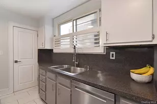 18 Grinnell St, Irvington, NY 10533 - Photo 14