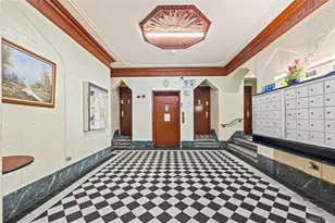 1015 Summit Ave, Bronx, NY 10452 - Photo 2