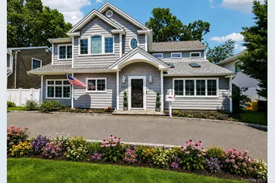 231 Koehl Street, Massapequa Park, NY 11762 - Photo 2