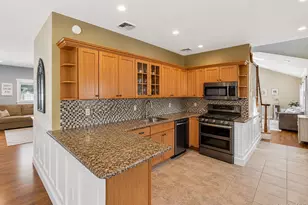 231 Koehl St, Massapequa Park, NY 11762 - Photo 8