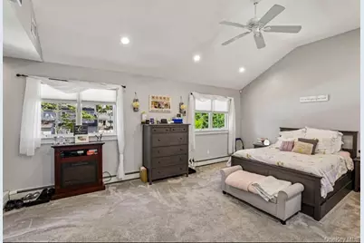 231 Koehl Street, Massapequa Park, NY 11762 - Photo 16