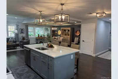 457 Wolf Hill, Dix Hills, NY 11746 - Photo 6