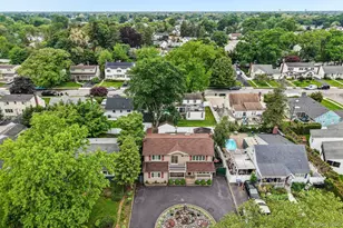 1010 Douglas Ave, Wantagh, NY 11793 - Photo 42