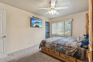 1010 Douglas Ave, Wantagh, NY 11793 - Photo 16