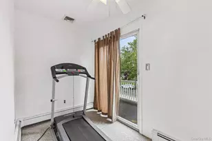1010 Douglas Ave, Wantagh, NY 11793 - Photo 24