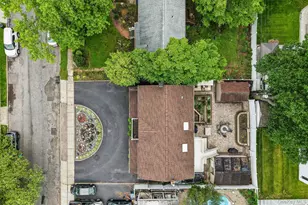 1010 Douglas Ave, Wantagh, NY 11793 - Photo 46