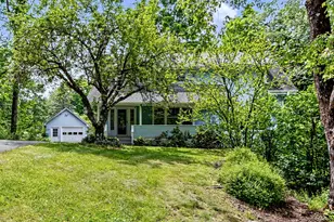 102 E Market St, Hyde Park, NY 12538 - Photo 4