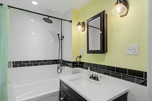 102 E Market St, Hyde Park, NY 12538 - Photo 36