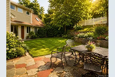 9 Talbot Drive, Great Neck, NY 11020 - Photo 4