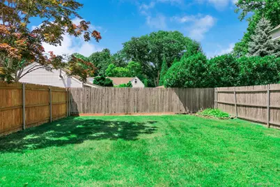 49 Regent Street, Patchogue, NY 11772 - Photo 40