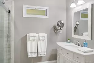 49 Regent St, Patchogue, NY 11772 - Photo 22
