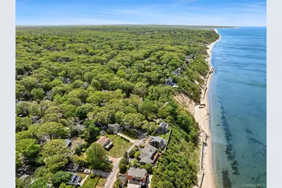 138 Shore Drive, Sound Beach, NY 11789 - Photo 22