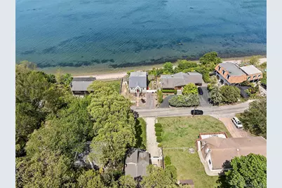 138 Shore Drive, Sound Beach, NY 11789 - Photo 24