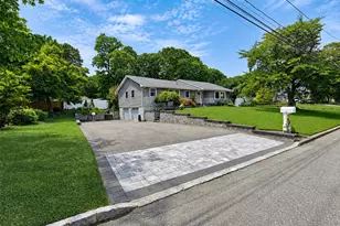 108 Walnut St, Lake Grove, NY 11755 - Photo 2