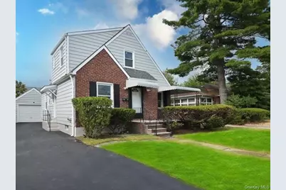 1517 Falmouth Avenue, New Hyde Park, NY 11040 - Photo 1