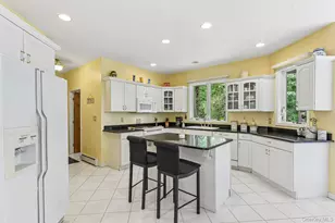 2 Penny Ln, Nissequogue, NY 11780 - Photo 12