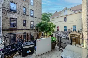 719 Van Nest Ave, Bronx, NY 10462 - Photo 12