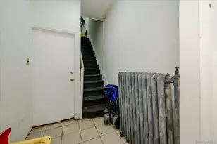 719 Van Nest Ave, Bronx, NY 10462 - Photo 2