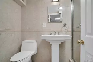 7 Tomkins Ct, Commack, NY 11725 - Photo 38