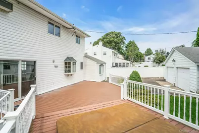 7 Tomkins Court, Commack, NY 11725 - Photo 44