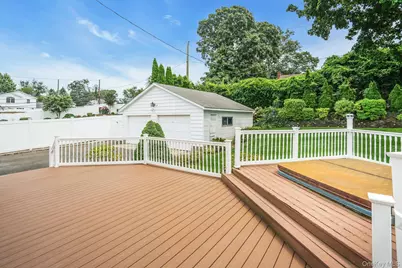 7 Tomkins Court, Commack, NY 11725 - Photo 42