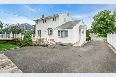7 Tomkins Court, Commack, NY 11725 - Photo 46