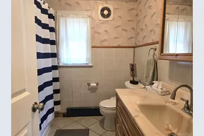 220 Mail Road, Barryville, NY 12719 - Photo 8