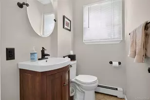73 Maple Pl, Huntington, NY 11743 - Photo 24