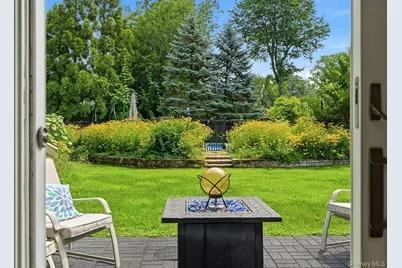 11 Soundview Drive, Port Jefferson, NY 11777 - Photo 14