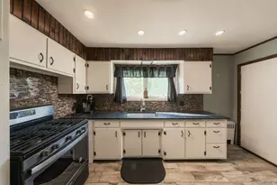 3 Wihelmina St, Port Jervis, NY 12771 - Photo 8