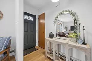 151 N East Blvd, Massapequa, NY 11758 - Photo 4