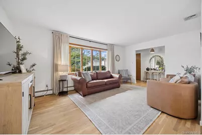 151 N East Boulevard, Massapequa, NY 11758 - Photo 6