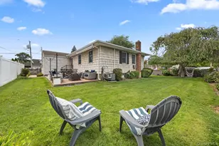 151 N East Blvd, Massapequa, NY 11758 - Photo 20