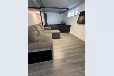 1845 Tomlinson Avenue, Bronx, NY 10461 - Photo 16