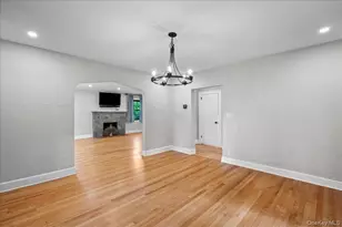 3 Walworth Terrace, White Plains, NY 10606 - Photo 18