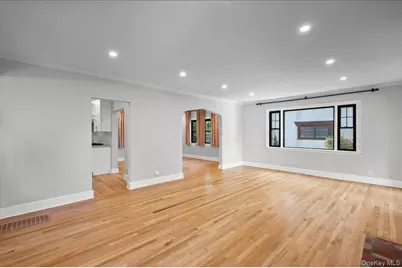3 Walworth Terrace, White Plains, NY 10606 - Photo 10