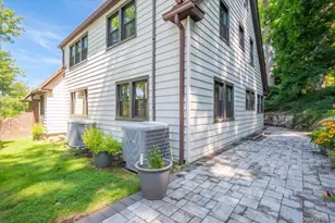 3 Walworth Terrace, White Plains, NY 10606 - Photo 40