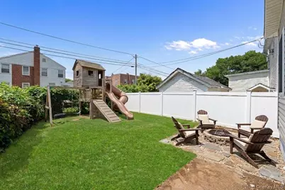 11614 141st Street, Jamaica, NY 11436 - Photo 10