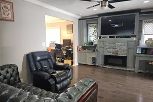 127 Amherst Rd, Valley Stream, NY 11581 - Photo 8