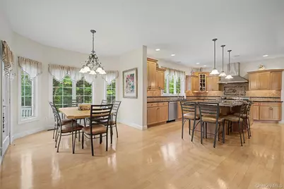 22 Bennington Drive, Highland Mills, NY 10930 - Photo 16