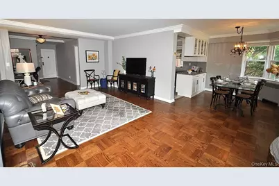 235 Garth Road #E2E, Scarsdale, NY 10583 - Photo 8