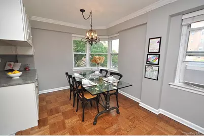 235 Garth Road #E2E, Scarsdale, NY 10583 - Photo 48