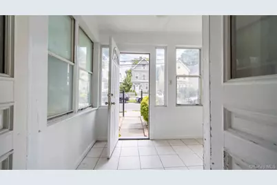 120 S 11th Avenue, Mount Vernon, NY 10550 - Photo 16