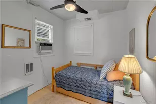 10 Mineola Ct, Hampton Bays, NY 11946 - Photo 8