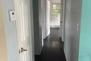 45 Peters Ave, Hempstead, NY 11550 - Photo 6