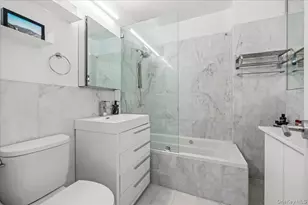 555 Kappock St, Bronx, NY 10463 - Photo 12