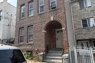 632 E 223rd St, Bronx, NY 10466 - Photo 4