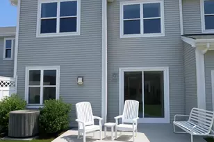 11 Willow Terrace, Coram, NY 11727 - Photo 4