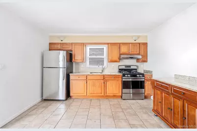 13 Maple Drive, Lindenhurst, NY 11757 - Photo 10