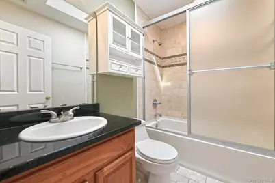 39 Nesaquake Avenue #A, Port Washington, NY 11050 - Photo 14